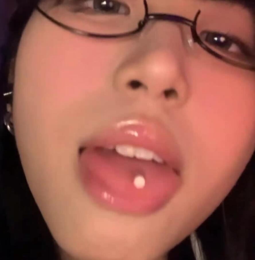 小0觉觉猪 ASMR福利 舔+口腔音